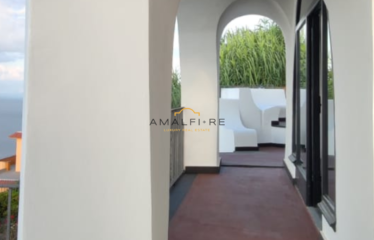 BEAUTIFUL VILLA WITH VIEWS OF THE WHOLE ISLAND OF ISCHIA